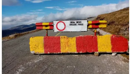 Circulaţia pe Transalpina, închisă temporar din cauza poleiului