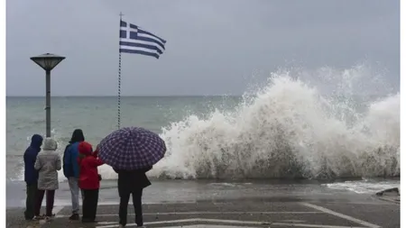 Avertizare de călătorie în Grecia. Este COD ROŞU de vreme rea