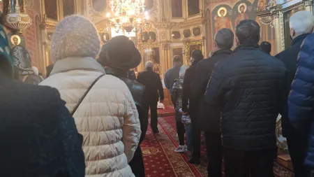 Credincioşi vaccinaţi, daţi afară din biserică. DSP face anchetă: 