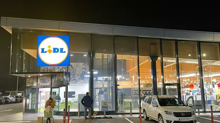 Produsele cu care Lidl vrea să dea lovitura până vineri. Este nebunie la raft, un gadget auto şi reducerile la produsele bio atrag clienţii