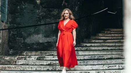 Tendinţe de modă la rochii în 2021, pentru ţinute casual, elegante şi de zi