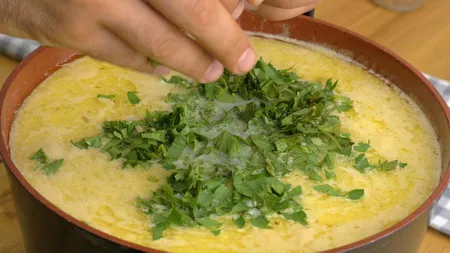 Ciorba acră, alimentul minune după excesele de Crăciun. Ingredientul secret care alungă mahmureala