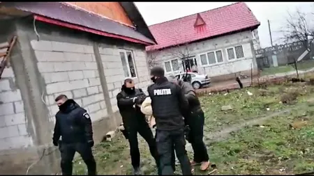 Deţinutul evadat din Penitenciarul Găeşti a fost prins. Unde l-au găsit mascaţii pe fugar