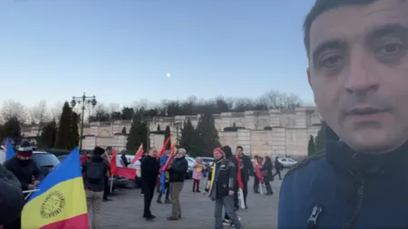 MAI, acuzaţii grave după protestul anti-certificat COVID: Persoane cu drept de acces au introdus protestatari în curtea Parlamentului