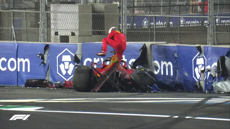 Accident teribil în Formula 1: Monopostul lui Leclerc a intrat în zid cu 240 km/oră VIDEO