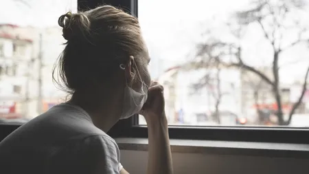 Studiu Oxford: Cazurile uşoare de COVID-19 au efecte pe termen lung