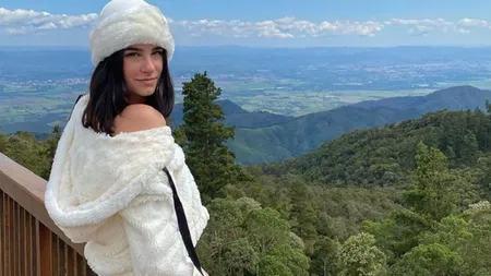 Şoc în showbiz, un model de 18 ani a murit de Covid. Era vaccinată cu schema completă