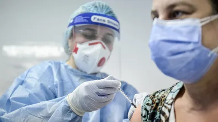 Bilanţ vaccinare 22 ianuarie. Aproape 17.000 de doze de vaccin anti-COVID administrate în 24 de ore în România