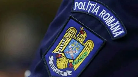 Polițistul care a mers în uniformă la o prostituată și apoi a provocat un accident rutier a fost arestat preventiv