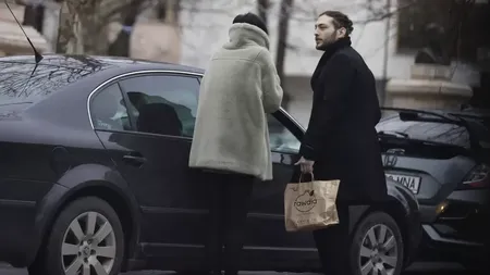 Toto Dumitrescu, consolat de iubită! Fiul lui Ilie Dumitrescu a fost condamnat la 8 LUNI de închisoare cu SUSPENDARE