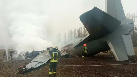 Avion militar ucrainean cu 14 persoane la bord, doborât în apropiere de Kiev. Nu există supraviețuitori