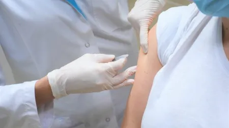 Bilanţ vaccinare COVID 7 februarie: Puţin peste 11.000 de vaccinări în ziua cu cel mai mare număr de morţi din valul 5