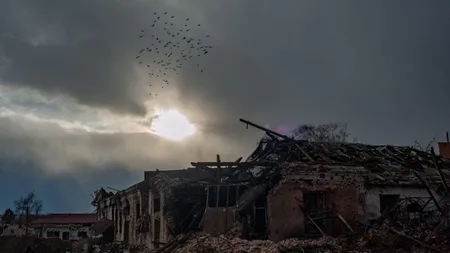 Război în Ucraina: Rusia a bombardat Nikolaev chiar în timpul negocierilor. Mutări masive de trupe