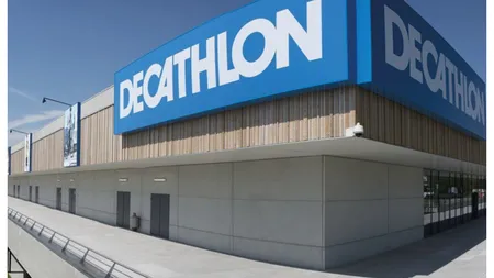 Decathlon anunţă că şi-a suspendat activităţile din Rusia