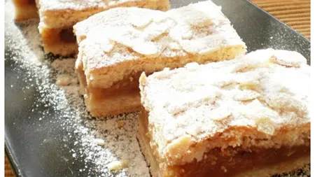 Prăjitură cu mere. Cum prepari cel mai gustos şi aromat desert de post