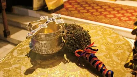 Şocant! Ce au găsit cercetătorii în APA SFINŢITĂ, mit spulberat!