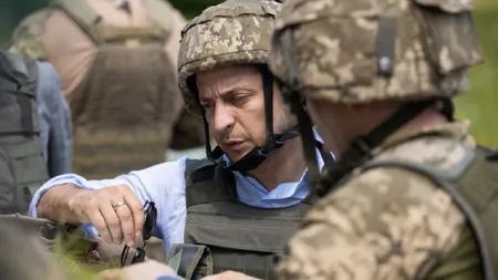 Şoc în Ucraina. Volodimir Zelenski, la un pas de a fi capturat de ruşi. Cum a scăpat de asasinat