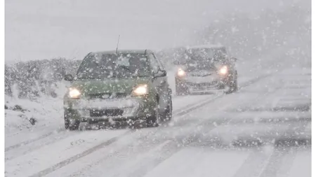 Alertă meteo de ninsori, temperaturi de îngheţ şi vijelii. A fost emis COD GALBEN