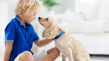 Idei de cadouri de 1 iunie pentru copiii care iubesc animalele şi tehnologia