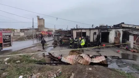 Tragedie fără margini la Cluj, patru copii şi doi adulţi au murit într-un incendiu. Un băiat de 14 ani, singurul care a fost scos viu din flăcări
