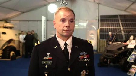Fostul comandant al forţelor armate ale SUA în Europa ştie cum ar putea fi neutralizat definitiv Putin
