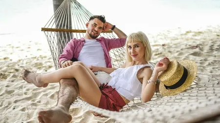 Primul cuplu destrămat la Insula Iubirii 2022. Cristina îşi asumă atracţia pentru ispita Bogdan: 