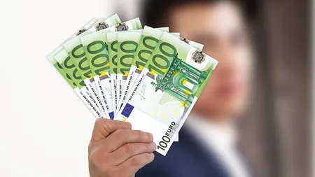 Pensia pentru badante în Italia, modalitatea de calcul. Valoarea pensiei depinde de numărul orelor de lucru