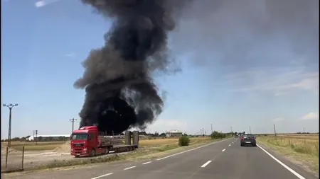 Incendiu violent la Timişoara, fumul gros se vede de la kilometri distanţă FOTO şi VIDEO