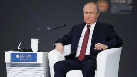 Fisuri în reţeaua de putere a lui Putin. Mai mulţi lideri locali îi cer demisia liderului de la Kremlin