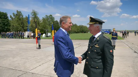 Regele Belgiei, în România. Monarhul inspectează alături de Klaus Iohannis trupele de la Baza Mihail Kogălniceanu VIDEO