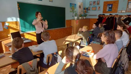 Salvaţi Copiii, despre proiectele de modificare a legii educaţiei: cere renunțarea la admiterea la colegiile naționale, reintroducerea bursei de studiu