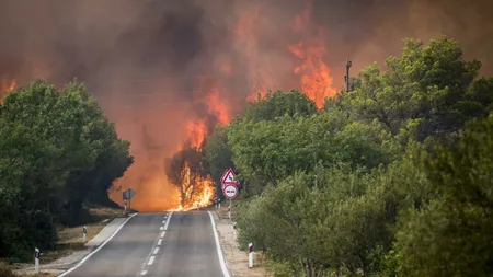 Europa, pârjolită de incendii din Portugalia până-n Croaţia. 
