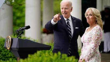 Incident public cu Prima Doamnă. Jill Biden i-a mulţumit americanului care i-a strigat că soţul ei este cel mai prost preşedinte, imaginile au devenit virale VIDEO
