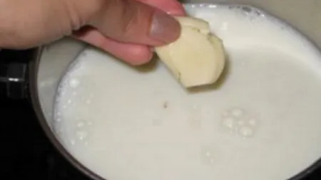 Ce se întâmplă în corpul tău dacă bei lapte cu usturoi. Această băutură este miraculoasă pentru organism