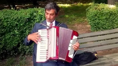 A murit celebrul 