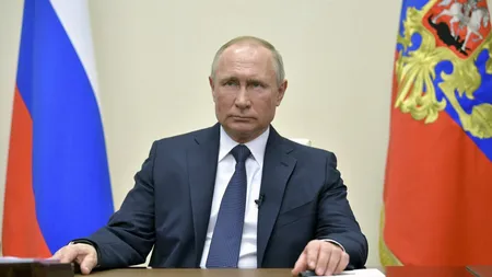 Vladimir Putin comentează sancţiunile împotriva Rusiei. 