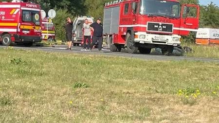 Accident grav pe DN13, provocat de o femeie. Patru persoane au fost rănite, una fiind preluată de elicopterul SMURD