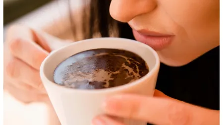 De ce nu e bine să bei cafea înainte de a merge la cumpărături. Vei renunţa definitiv la acest obicei după ce vei citi asta!