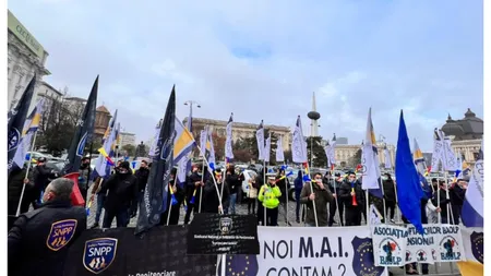 EUROPOL şi Sindicatul Poliţiştilor din Penitenciare, protest în faţa Ministerului Muncii: 