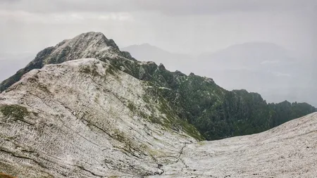 A nins la Vârful Omu! Zăpada în Bucegi înca de la 1 septembrie! 