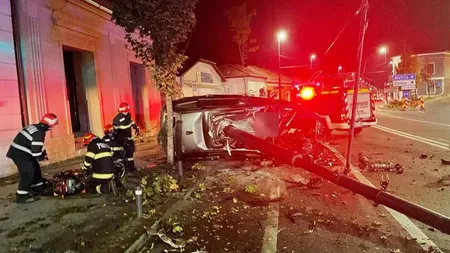 Val de tragedii pe şoselele României, la primele ore ale dimineţii. Accidente grave la Cluj şi în Vâlcea, şoferii au murit FOTO
