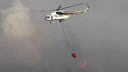 Incendiu de proporţii în staţiunea Marmaris, din Turcia. Un elicopter s-a prăbuşit în timpul intervenţiei
