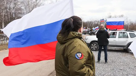 Regiunile Doneţk, Lugansk, Herson şi Zaporojie au anunţat brusc referendumuri, la sfârşitul săptămânii. Unirea acestora cu Rusia este iminentă