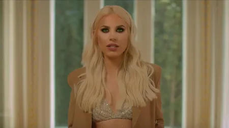 Amna, hărţuită de un necunoscut. Vrea să apeleze la poliţie: 