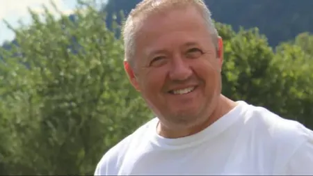 Copiii unui român din Italia bolnav de cancer au făcut un gest emoționant pentru tatăl lor