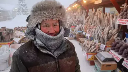 Viața la minus 50 de grade. Cum trăiesc cei 250.000 de locuitori ai celui mai rece oraș din lume: ”Îmbrăcați-vă călduros, în straturi, ca o varză!”