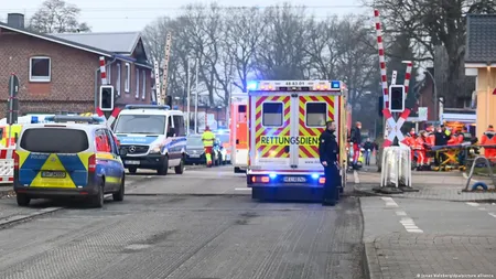 Doi morţi şi cel puţin 5 răniţi într-un atac cu cuţitul într-un tren din Germania