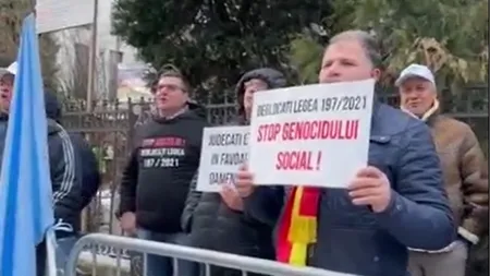 Minerii și angajații din termocentrale se revoltă. Cer respectarea legislației care le permite să iasă la pensie după 20 de ani de muncă: ”Vrem să mai trăim, după ce muncim”