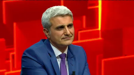 Robert Turcescu își ia adio de la televiziune, după experiența B1 TV. 