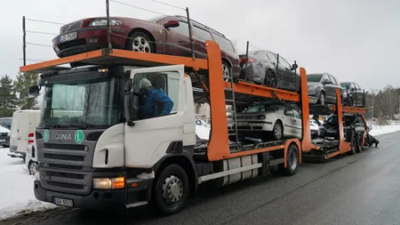 Cod rutier schimbat din temelii. Ţara care confiscă maşinile şoferilor beţi şi le trimite ajutor în Ucraina